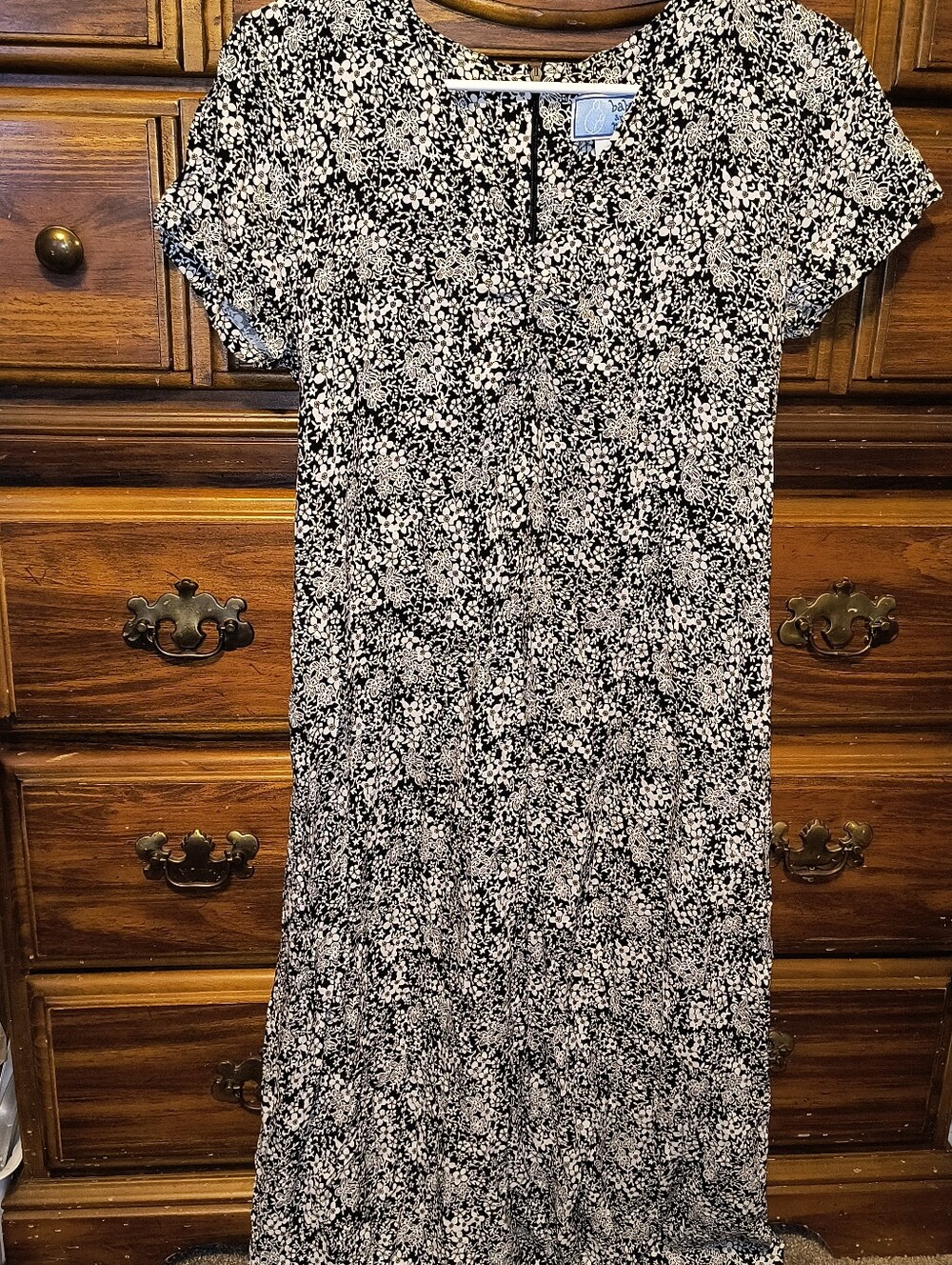 Vintage Y2K Classic Black & White Floral Baby And Me Maternity Dress Size S